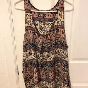 1X Floral and patterned tank top